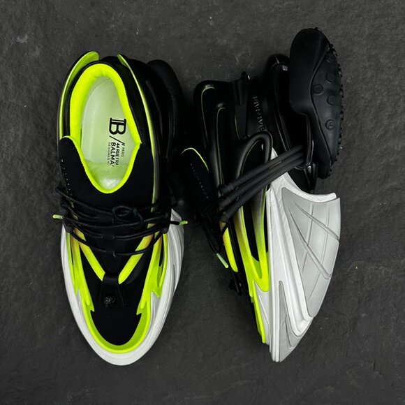 Balmain Unicorn Low-Top Platform Sneakers (Unisex) - Picture 4 of 9